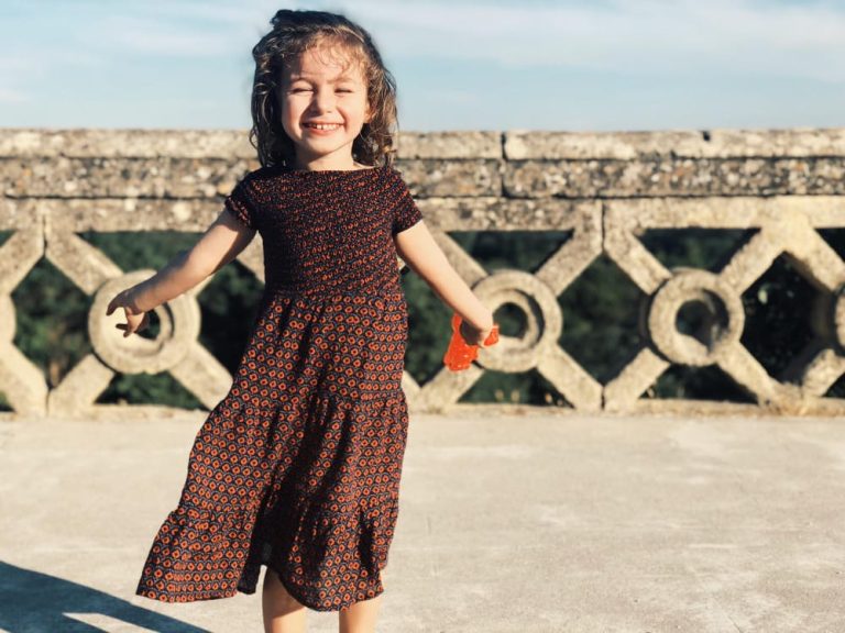 Tendencias en ropa infantil para ir a una boda  